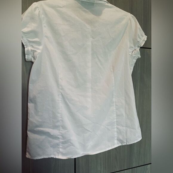 Izod Ruffled Collared Button Up Blouse Youth XL - Picture 5 of 7